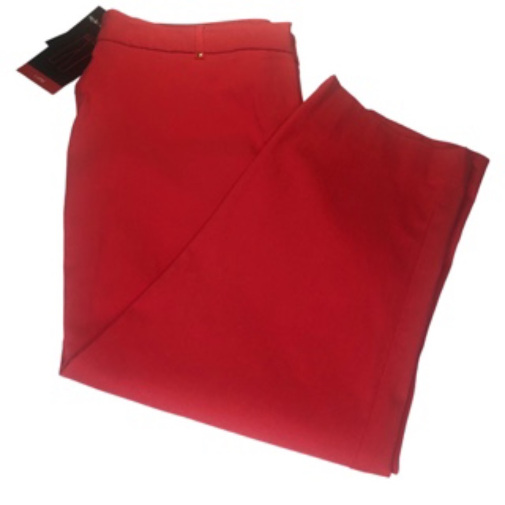 Style & Co. Red Capris